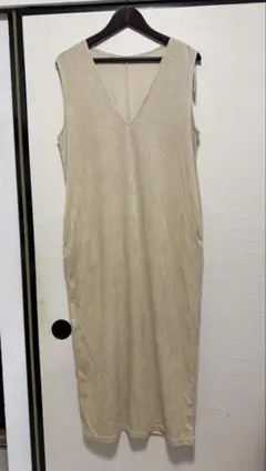 ベロア調 Vネック ロングワンピース アイボリー Lサイズ