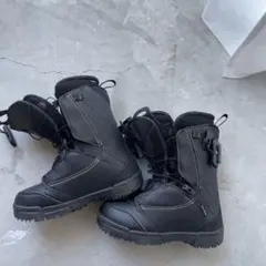 最終値下げ！！SALOMON 23.5㎝美品/スノーボード ブーツ
