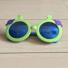 ディズニー　サングラス　リトルグリーンメン