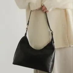 select moca フェイクレザーミニホーボーバッグ ブラック