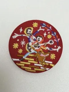 ディズニー刺繍缶バッチ
