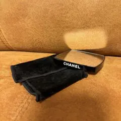 CHANEL コンパクトミラー