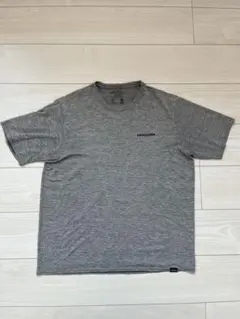 patagonia キャプリーン Tシャツ