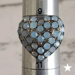 沢山のビジュー付きハートモチーフリング フリーサイズ 昭和レトロ ビンテージ