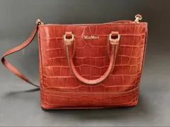 Item thumbnail for item 7d0a54f3-c8bd-4f35-82b3-2f2e06efcabc