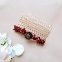 ヴィンテージボタンのヘアコームまたはバレッタ