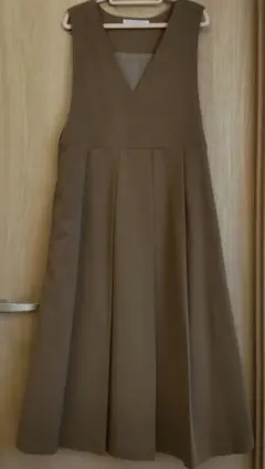 KBF URBAN RESEARCH BIGプリーツ ロングジャンパースカート