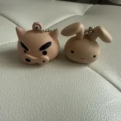 クレヨンしんちゃん　ぶりぶりざえもん　ネネちゃんうさぎマスコットキャップチャーム