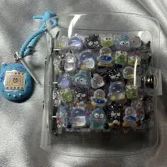 シール帳完成品【たまごっちキーホルダー付】