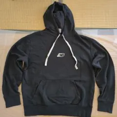 new balance 黒 フード付きパーカー 古着