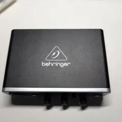 Behringer UMC22 オーディオインターフェイス 本体のサムネイル