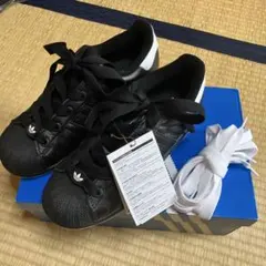 adidas SLEEK LO W FV0741 24.5cm - メルカリ