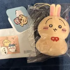 ちいかわ　マスコット　うさぎ　ウラヤハボウズ　ノベルティ　ステッカー