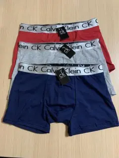 人気Calvin Klein ボクサーパンツ 3枚セットMサイズ　シンプル 定番