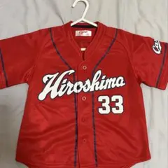 【美品】即日発送 広島カープ 菊池涼介 ユニフォーム　110〜120のサムネイル