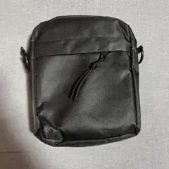 ショルダーバッグ　新品　値下げ可能　サコッシュ