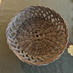 アケビ　あけび　カゴ　ツリー型　もみの木　オブジェ　置物　ディスプレイ　大きめ アケビ あけび カゴ ツリー型 もみの木 オブジェ 置物 ディスプレイ