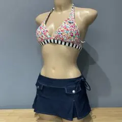 ROXY ロキシー ビキニ 水着 花柄 ストライプ　スカート3点セットのサムネイル