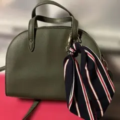 オリーブグリーン ハンドバッグ スカーフ付き