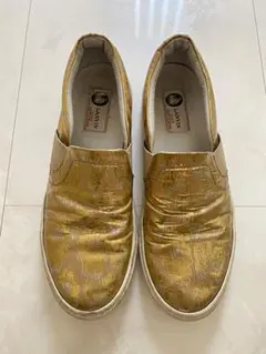 LANVIN スリッポン スニーカー　ゴールドのサムネイル
