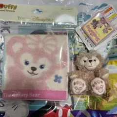 ディズニー　シェリーメイ　ハンカチ　ぬいぐるみチャーム　セット