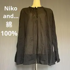 Niko and… ニコアンド ブラック シアー オーバーブラウス 綿100%のサムネイル