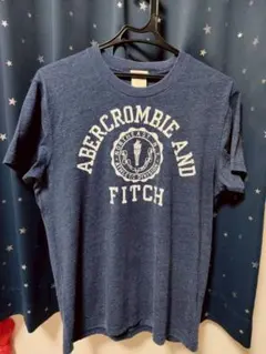 Abercrombie & Fitch ネイビー Tシャツ S