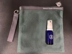 ニールズヤード　メッシュポーチと詰め替えボトルのサムネイル