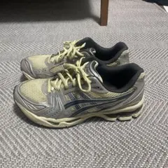 ASICS GEL-KAYANO 14 シルバー ベージュのサムネイル
