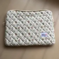 花柄キルティングノートPCケース