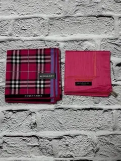 美品　BURBERRY　ハンカチ2枚セット　ｗ1526-0224-5-2