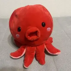 赤いタコのぬいぐるみ たっこんふわふわクッション横幅約26cm縦約30cm
