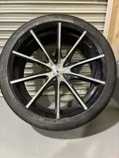 22インチ タイヤホイール 4本セットのサムネイル
