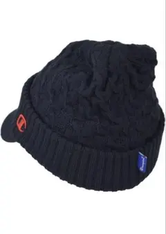 【新品】チャンピオン　ツバ付きニット帽