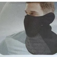 ネックウォーマー 防風防寒 フェイスカバー テールライト付き 調節コード 黒