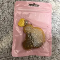 クマ型キーホルダー キャラクター付き