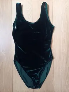 カペジオ　ダークグリーン ベルベット レオタード　Sサイズ