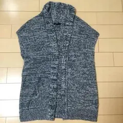 新品 半額以下 GAP グレー系 ベストカーディガン XS