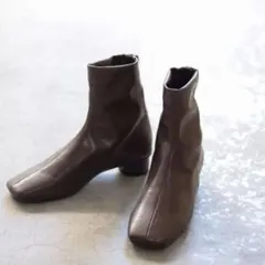 SESTO ローヒールスリムストレッチショートブーツ