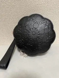 コスメデコルテ　クリスマスコフレ　ブラック 花柄エンボス ラウンドポーチ