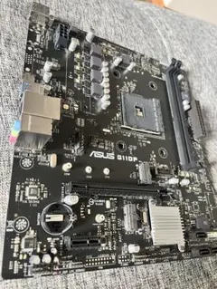Asus G11DF AM4 Ryzen MotherBoardのサムネイル