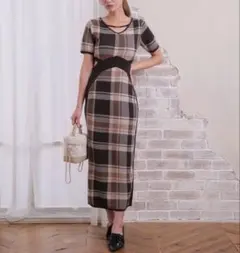 美品✨LIP SERVICE チェックジャガードカットアウトワンピース