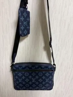 LOUIS VUITTON トリオ・メッセンジャーのサムネイル