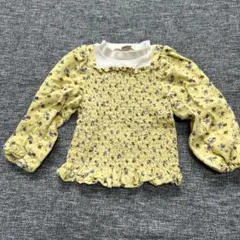 petit main 花柄イエロートップス