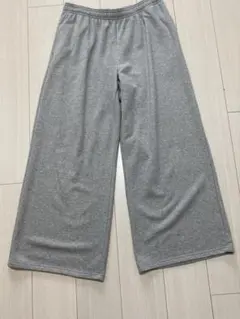 s*u様 【２０２５美品】ＵＮＩＱＬＯ　ワイドスウェットパンツ　グレー　ＸＬ