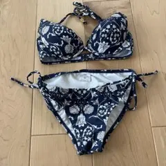【購入前にコメント希望】水着　ビキニ　クレアヴィレ　ボタニカル柄のサムネイル