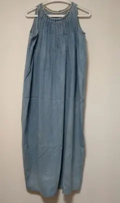 Item thumbnail for item bd3310b7-7633-43b9-99b8-17f284a9cbb8