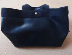 土日セール◆TOPKAPIトプカピ　リプルネオレザー A4トートバッグ　ブラック