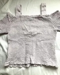 GU オフショルダー フリルトップス 半袖　パープル　S