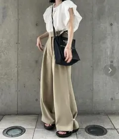 ヒナリ hinariヘムフック２WAYワイドパンツ　ベージュ